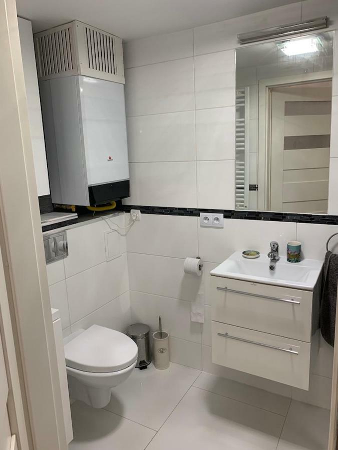 Charming Studio Apartment In The Heart Of The Jewish District! Krakow Exterior photo